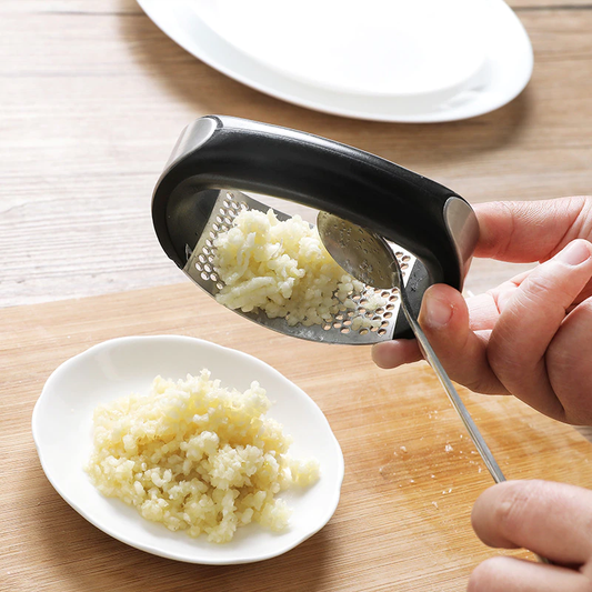GarlicCrusher™ Triturador de alho em aço inoxidável (OFERTA LIMITADA 2 POR 1)